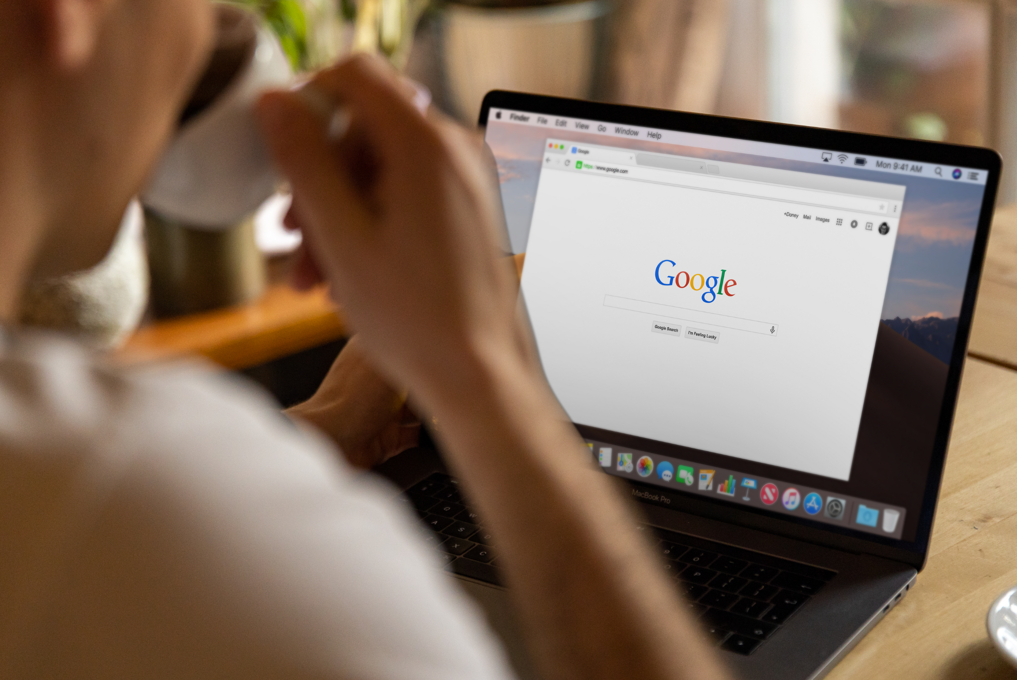 Mon Site n'apparaît pas sur Google : 10 Causes + Solutions